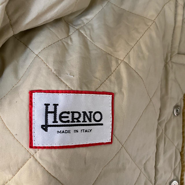 HERNO(ヘルノ)のHERNO Lサイズ　イタリア製　キルティングコート レディースのジャケット/アウター(ロングコート)の商品写真