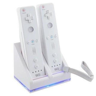 Wii / Wii U リモコンバッテリー 充電器+バッテリー2点 ホワイト(その他)