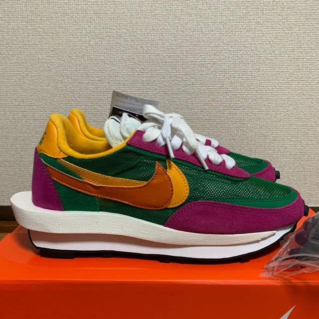 NIKE(ナイキ)のナカタ様専用Nike x sacai  ナイキサカイ  24 新品 メンズの靴/シューズ(スニーカー)の商品写真