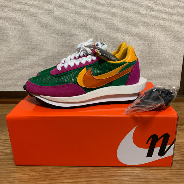 NIKE(ナイキ)のナカタ様専用Nike x sacai  ナイキサカイ  24 新品 メンズの靴/シューズ(スニーカー)の商品写真