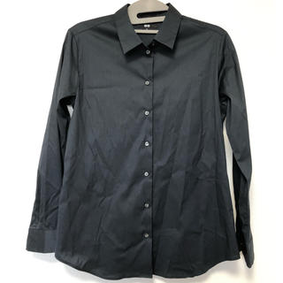 ユニクロ(UNIQLO)のユニクロ　ブラックシャツ　シャツ(シャツ/ブラウス(長袖/七分))