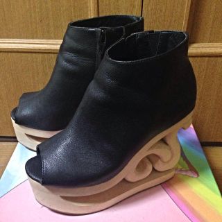 ジェフリーキャンベル(JEFFREY CAMPBELL)のジェフリーキャンベル スケートシューズ(ブーティ)