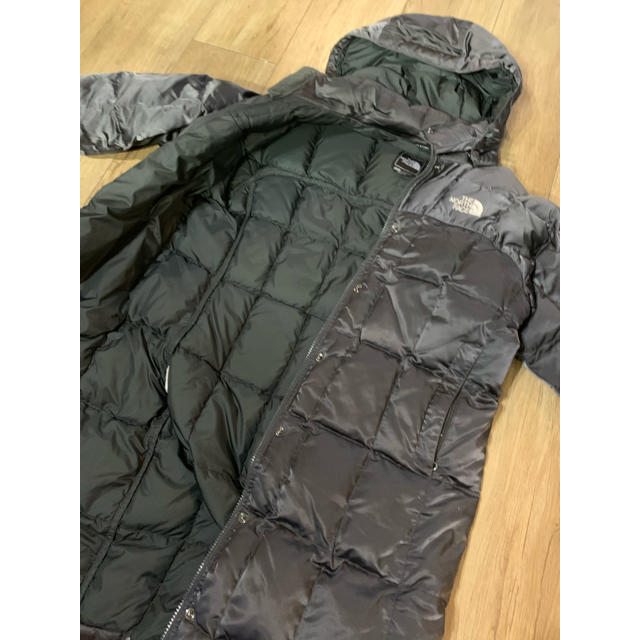 THE NORTH FACE(ザノースフェイス)のザノースフェイス  ロングダウンコート　レディース Ｌ レディースのジャケット/アウター(ダウンコート)の商品写真