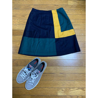 ロイスクレヨン(Lois CRAYON)のロイスクレヨン　新品タグ付きスカート(ひざ丈スカート)