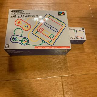 ニンテンドウ(任天堂)のニンテンドークラシックミニ　スーパーファミコン(家庭用ゲーム機本体)