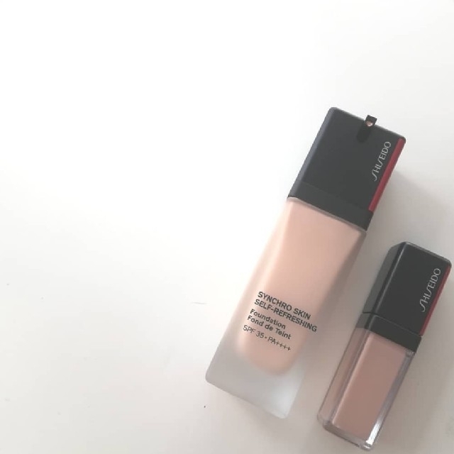 SHISEIDO シンクロスキンセルフリフレッシングファンデーション 160