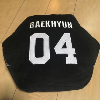 エクソ(EXO)のEXO エクソ クッション&ポーチ 赤(K-POP/アジア)