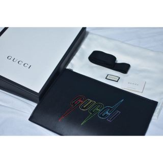 グッチ(Gucci)のGUCCIブレード刺繍 着脱可ストラップ レザークラッチバッグ(セカンドバッグ/クラッチバッグ)