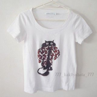 シーバイクロエ(SEE BY CHLOE)のUSED送料込 See by Chloe★ベロア加工リボン猫プリントTシャツ 白(Tシャツ(半袖/袖なし))