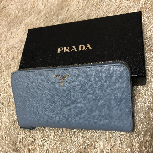 PRADA(プラダ)のPRADA 長財布 レディースのファッション小物(財布)の商品写真