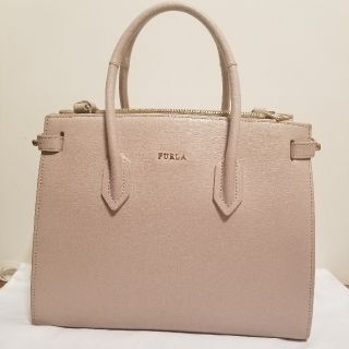 フルラ(Furla)のFURLA　ショルダーバッグ(ショルダーバッグ)