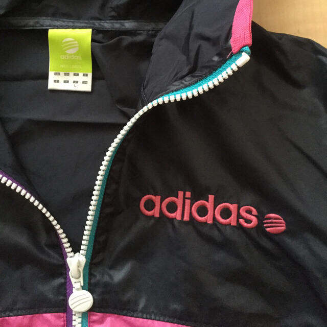 adidas(アディダス)のadidas☆ウィンドブレーカー レディースのジャケット/アウター(その他)の商品写真