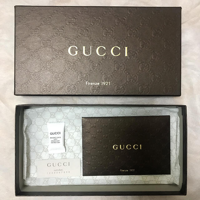 Gucci(グッチ)のGUCCI 空箱とショップバック レディースのバッグ(ショップ袋)の商品写真