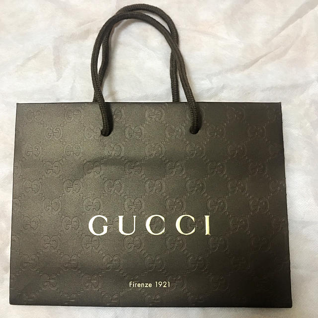 Gucci(グッチ)のGUCCI 空箱とショップバック レディースのバッグ(ショップ袋)の商品写真