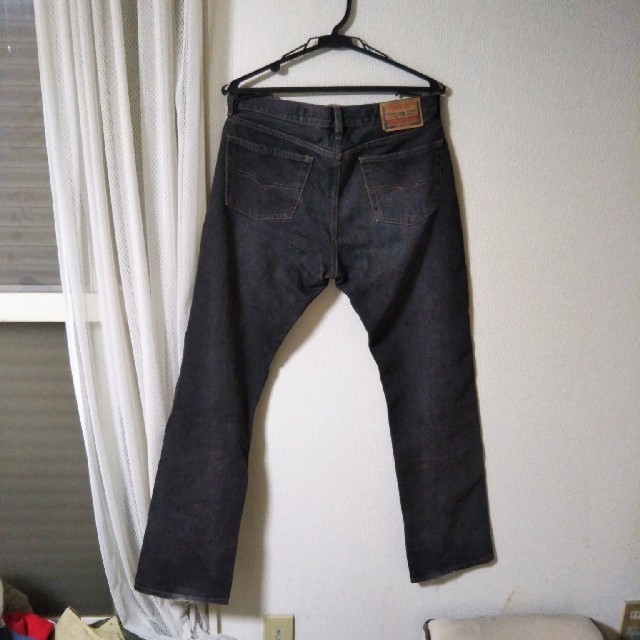 DIESEL(ディーゼル)のDIESEL ブラックデニムパンツ メンズのパンツ(デニム/ジーンズ)の商品写真