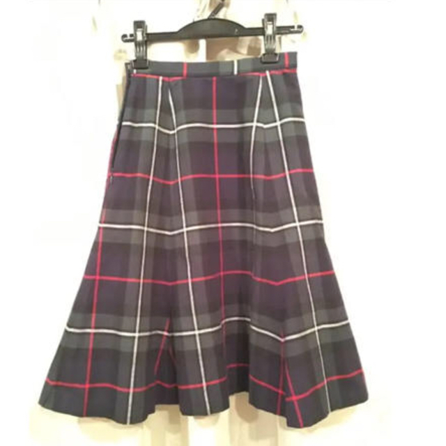 Yorkland(ヨークランド)のヨークランド  スカート　7AR レディースのスカート(ひざ丈スカート)の商品写真
