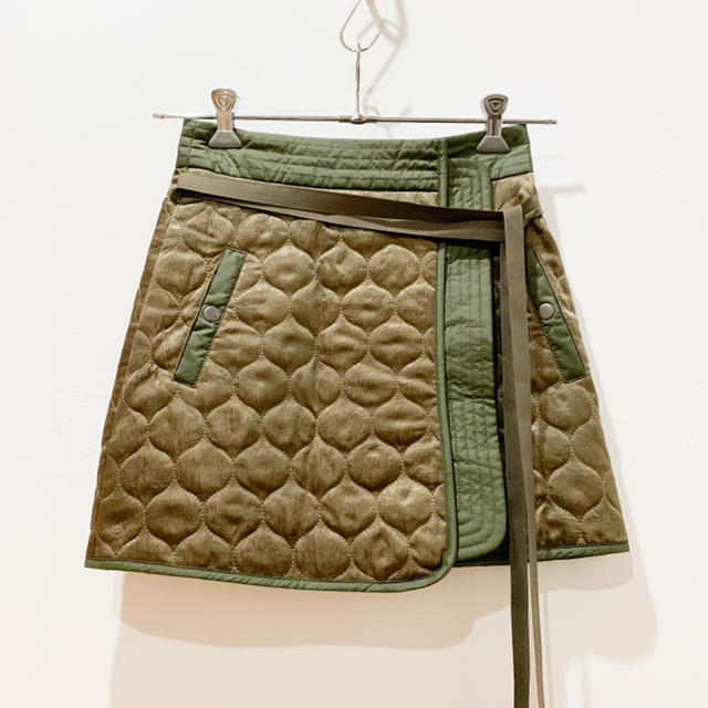 SOLOV【QUILTING MINI SKIRT】