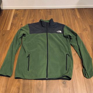 ザノースフェイス(THE NORTH FACE)のノースフェイス　マウンテン バーサマイクロ NL21404 グリーン L (スウェット)