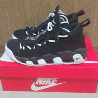 ナイキ(NIKE)のNIKE air more money black.(スニーカー)