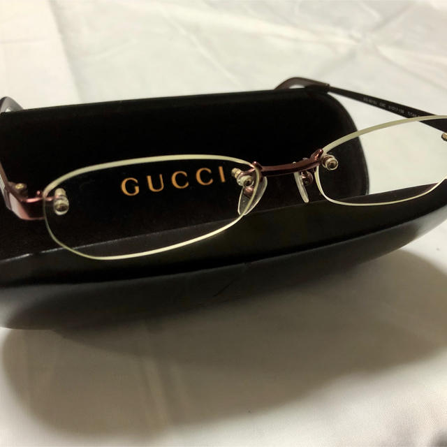 Gucci(グッチ)のGUCCI グッチ　メガネ　老眼鏡　リーディンググラス　眼鏡　レディース レディースのファッション小物(サングラス/メガネ)の商品写真