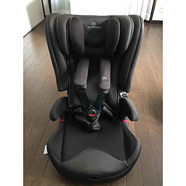 新品・未使用☆ エールベベ　isofix チャイルドシート　パパットグランス　 キッズ/ベビー/マタニティの外出/移動用品(自動車用チャイルドシート本体)の商品写真