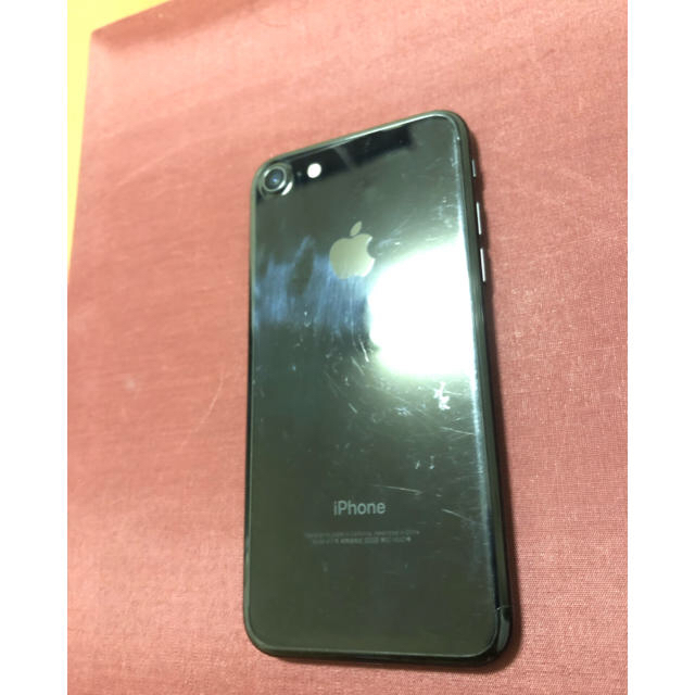 iPhone(アイフォーン)のiphone 7 32GB Softbank  スマホ/家電/カメラのスマートフォン/携帯電話(スマートフォン本体)の商品写真