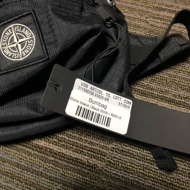 STONE ISLAND(ストーンアイランド)のstone island bunbag ストーンアイランド バック メンズのバッグ(ボディーバッグ)の商品写真