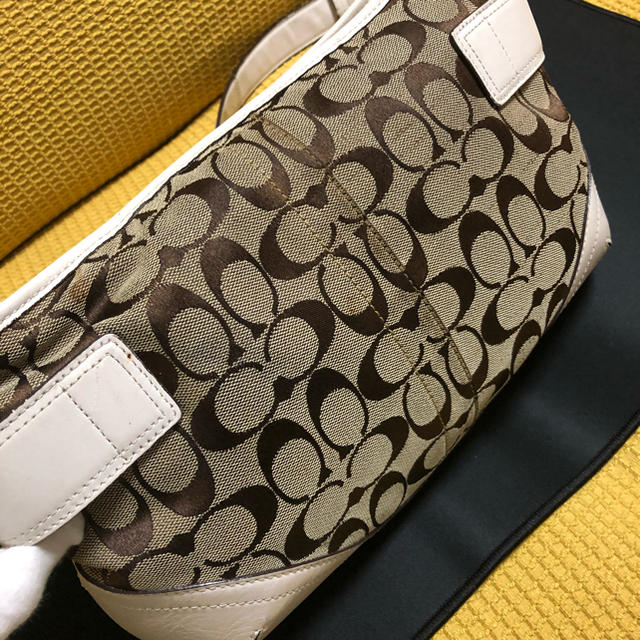 COACH(コーチ)のコーチ　ワンショルダー　 レディースのバッグ(ショルダーバッグ)の商品写真