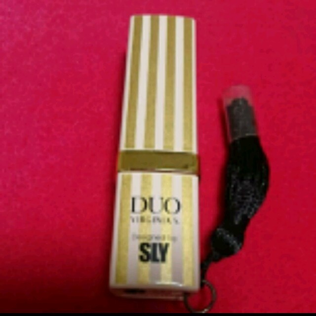 SLY(スライ)のDUO SLY コラボリップライター  レディースのファッション小物(その他)の商品写真