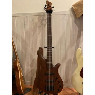 mayones be5 xotic(エレキベース)