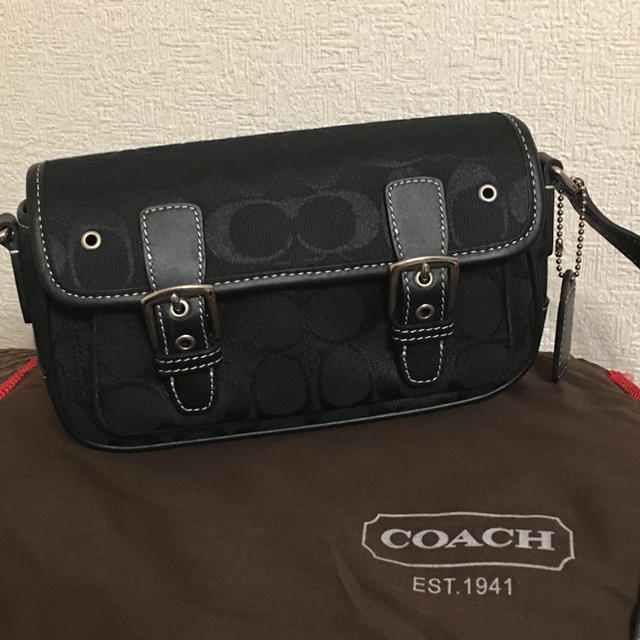 バッグ★未使用！お買い得！COACH 小さいショルダーバッグ★