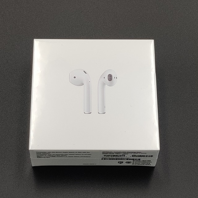 AirPods