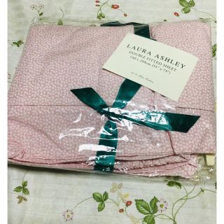 ローラアシュレイ(LAURA ASHLEY)の新品◆ローラ アシュレイ◆フィットシーツ◆ダブル◆ピンク系◆ベッドリネン◆希少(シーツ/カバー)