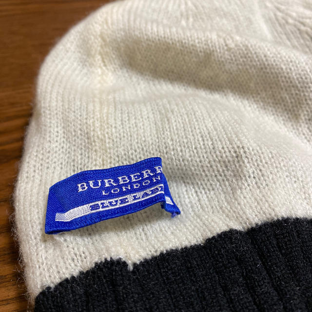 BURBERRY BLUE LABEL(バーバリーブルーレーベル)のバーバリーブルーレーベル　ニット帽 レディースの帽子(ニット帽/ビーニー)の商品写真