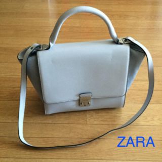 ザラ(ZARA)のザラ＊バックル付きコンビシティバッグ＊(ショルダーバッグ)