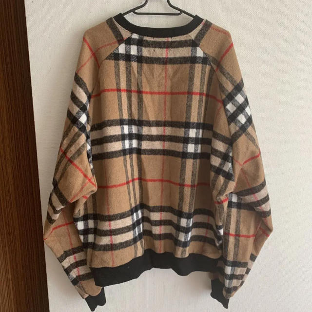 BURBERRY(バーバリー)のAJOBYAJO スウェット　韓国　バーバリー メンズのトップス(スウェット)の商品写真