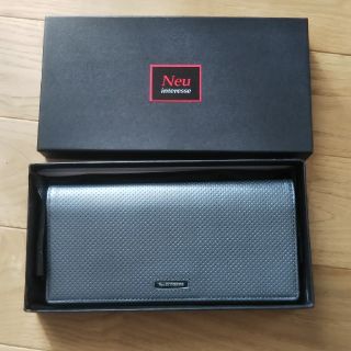 Neu interesse 長財布(長財布)