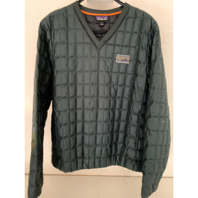 美品！パタゴニアPatagonia リサイクルダウンVネックプルオーバー42cm身幅