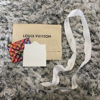 ルイヴィトン(LOUIS VUITTON)のVUITTON メッセージカード、袋、リボン(ショップ袋)