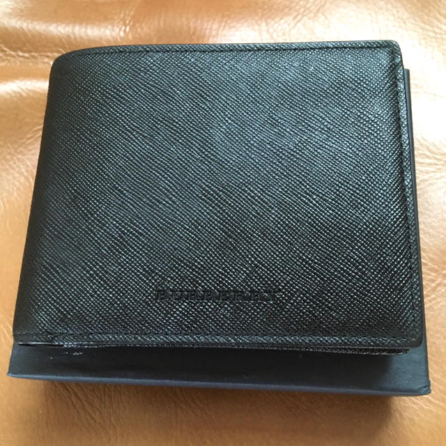 BURBERRY(バーバリー)のうぇるち様専用　　　5501-09バーバリー黒リザード風型押し牛革二つ折財布 メンズのファッション小物(折り財布)の商品写真