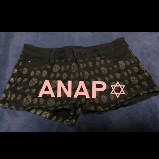 アナップ(ANAP)のANAP スカル柄ショートパンツ☆*ﾟ(ショートパンツ)