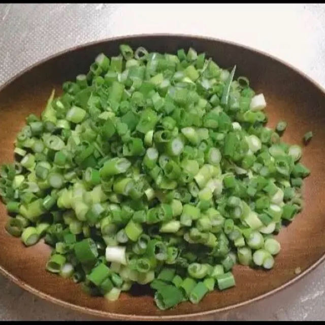 九条ネギ　3キロ根つき　無農薬野菜 食品/飲料/酒の食品(野菜)の商品写真