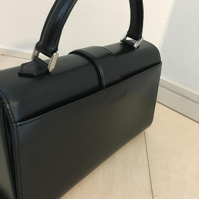 Bally(バリー)のイーサンさま専用　BALLY セレモニーバッグ レディースのバッグ(ハンドバッグ)の商品写真