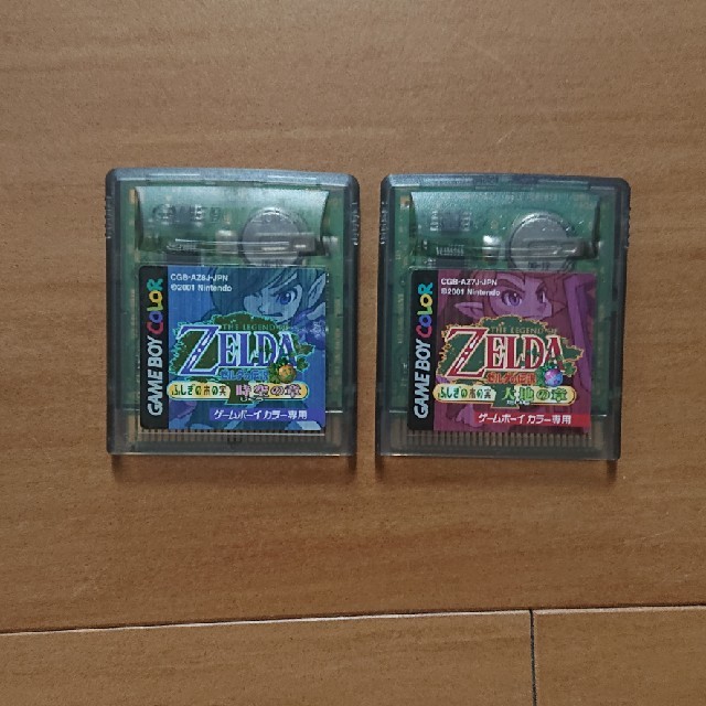 任天堂(ニンテンドウ)のゲームボーイカラー ゼルダの伝説 エンタメ/ホビーのゲームソフト/ゲーム機本体(携帯用ゲームソフト)の商品写真