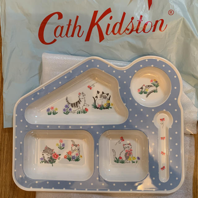 Cath Kidston(キャスキッドソン)のギッズプレート新品★キャスキッドソン キッズ/ベビー/マタニティの授乳/お食事用品(プレート/茶碗)の商品写真