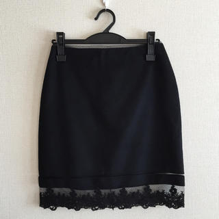 アンナモリナーリ(ANNA MOLINARI)のアンナモリナーリ♡黒のレーシースカート(ひざ丈スカート)