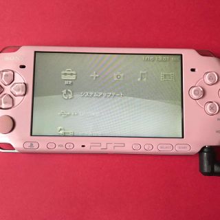 プレイステーションポータブル(PlayStation Portable)のpsp 3000 ピンク　プレイステーションポータブル(携帯用ゲーム機本体)