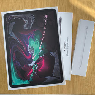アップル(Apple)のiPad pro 11(タブレット)