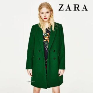 ザラ(ZARA)のZARA グリーン チェスターコート(チェスターコート)