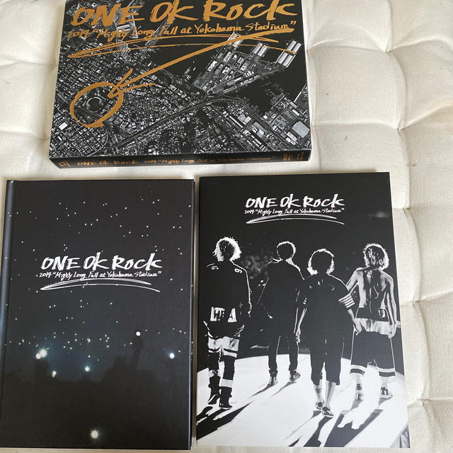 ONE OK ROCK(ワンオクロック)のoneokrock DVD エンタメ/ホビーのタレントグッズ(ミュージシャン)の商品写真